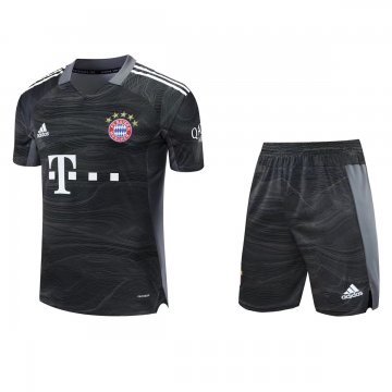 Bayern Munich 2021-22 Goalkeeper Black Soccer Jerseys + Short Set Men's